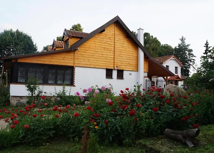 Warminskie Uroczysko Farm stay *